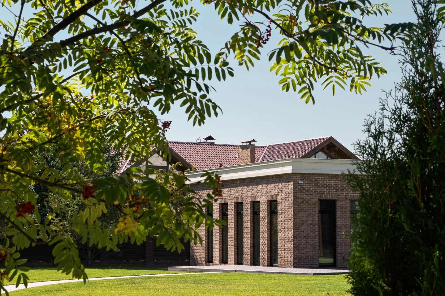 Mansion Embrace — архитектура — кадр 9