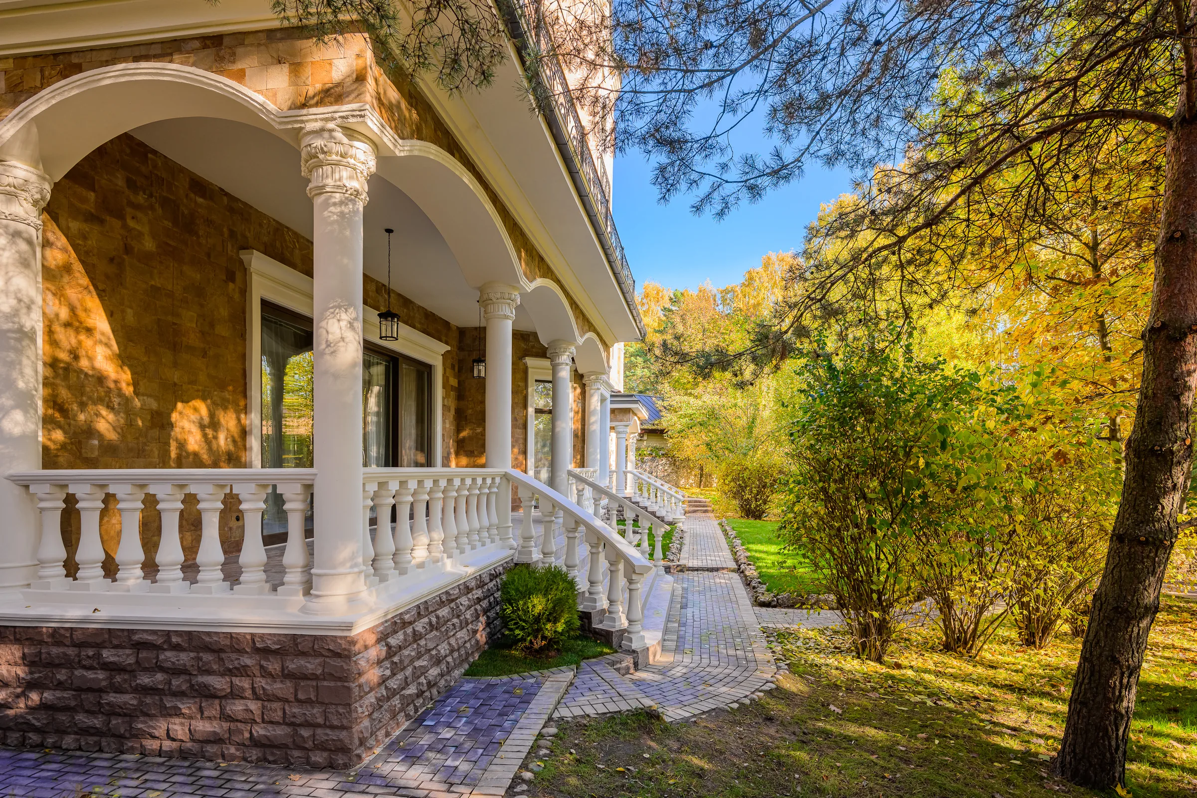 Loire — архитектура, кадр 9