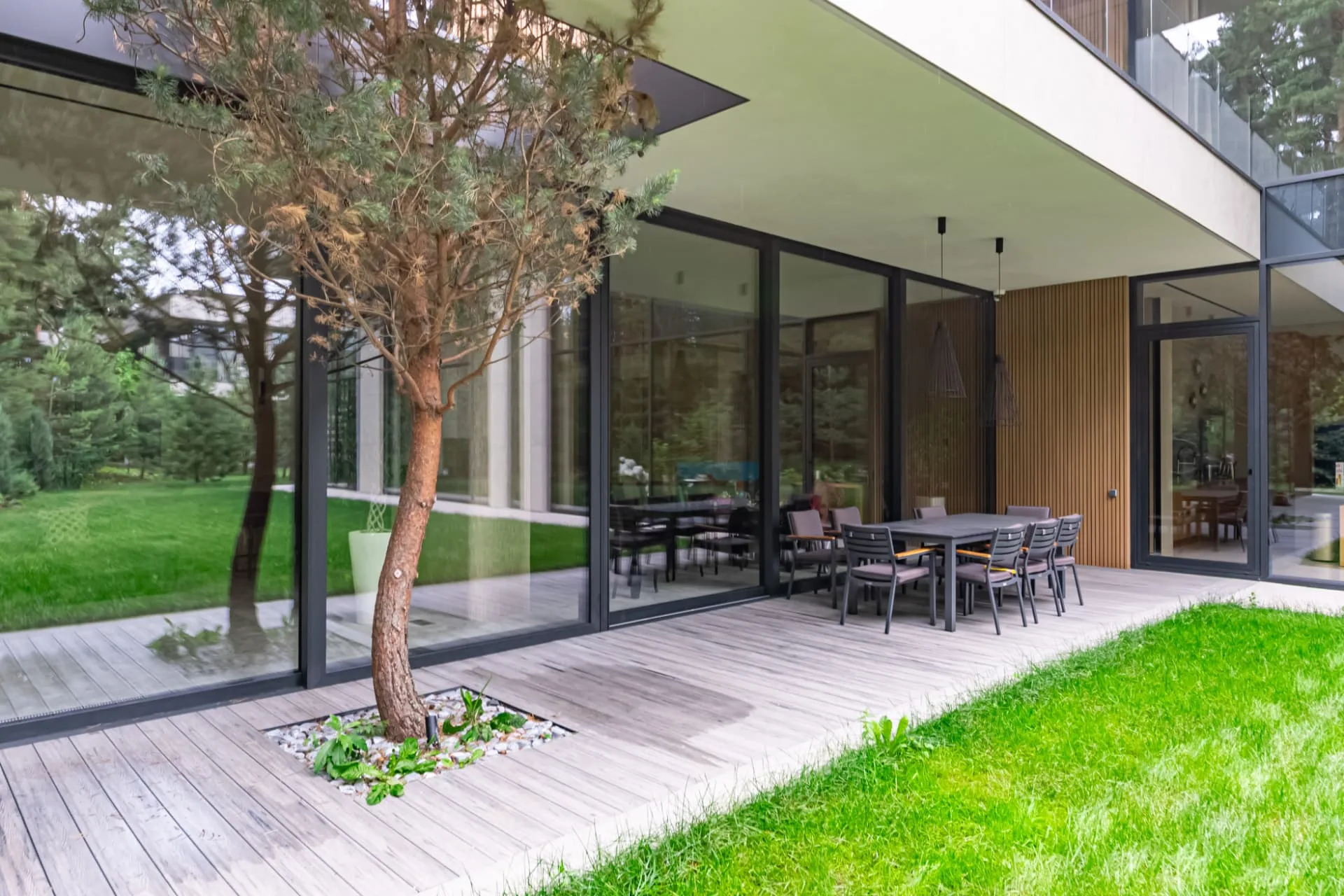Del Sol — архитектура, кадр 2
